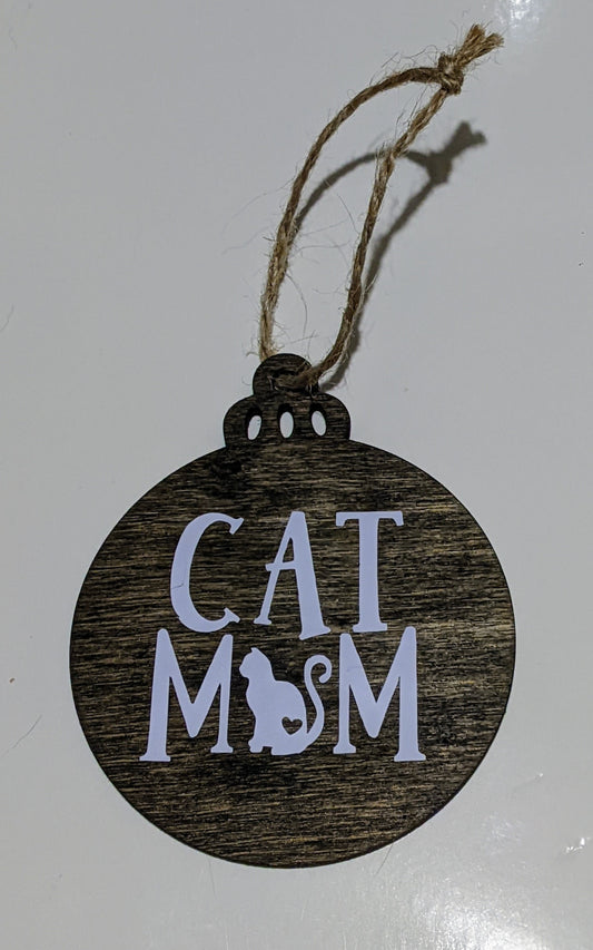 Cat Mom Christmas ornament - Made By Scratch Crafts