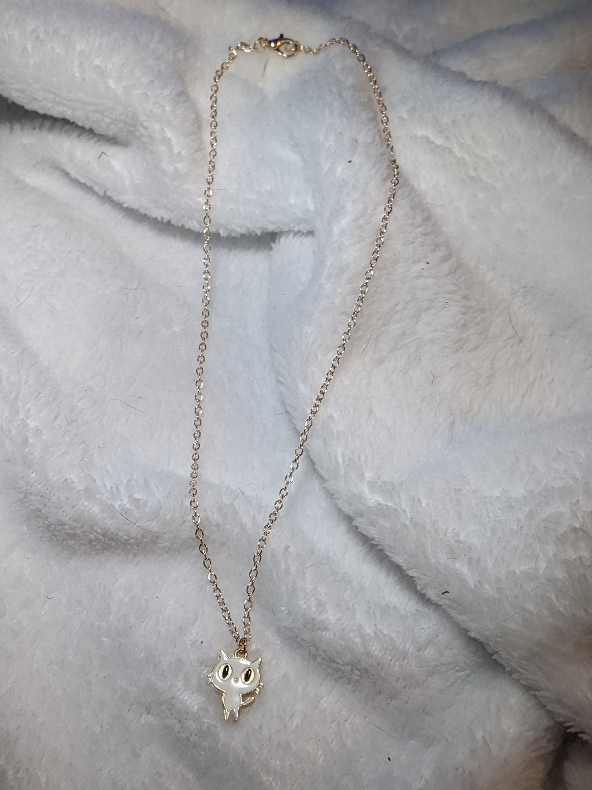 Little White Cat necklace - Made By Scratch Crafts
